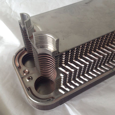 Brazed Plate Heat Exchanger - 80 Plates 4"x12" 1"MPT 630,000 Btu